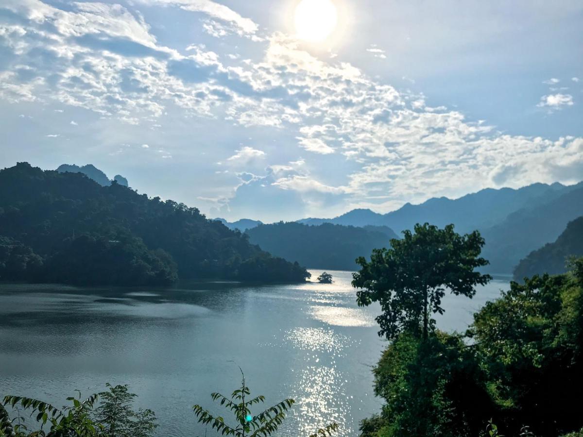 Hoang Quan Homestay Ba Be Bagian luar foto