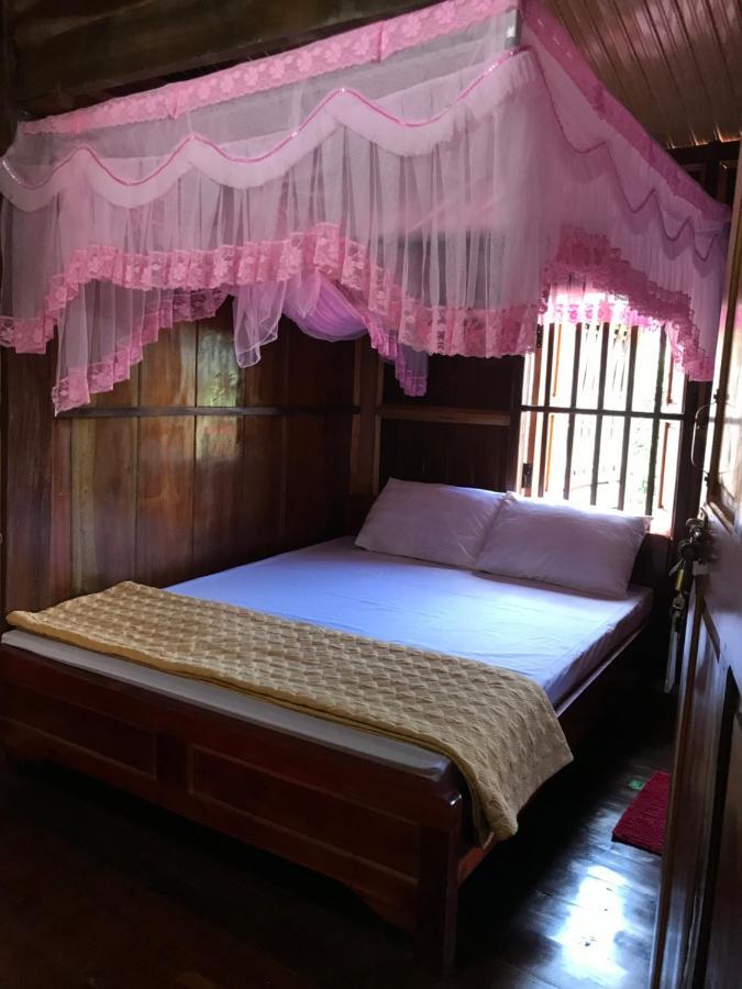 Hoang Quan Homestay Ba Be Bagian luar foto