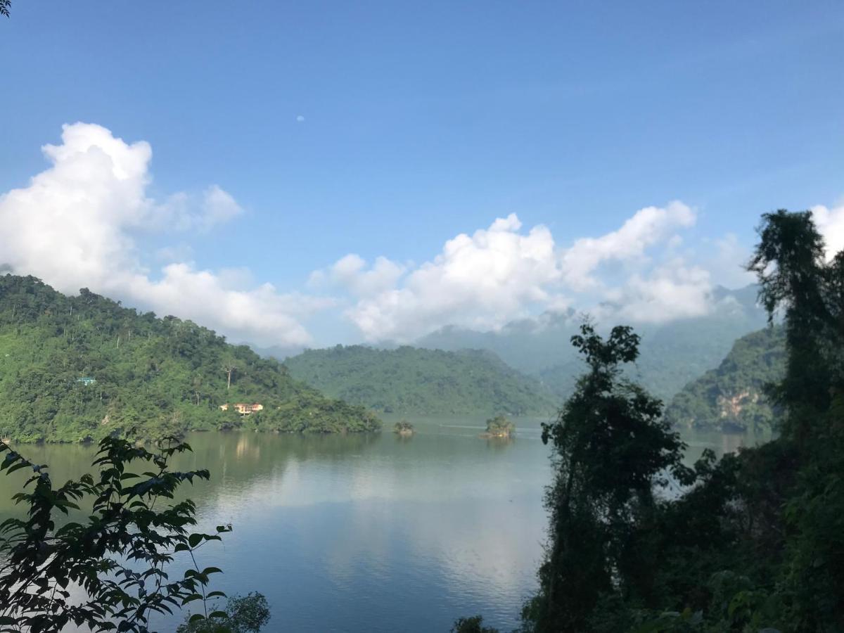 Hoang Quan Homestay Ba Be Bagian luar foto