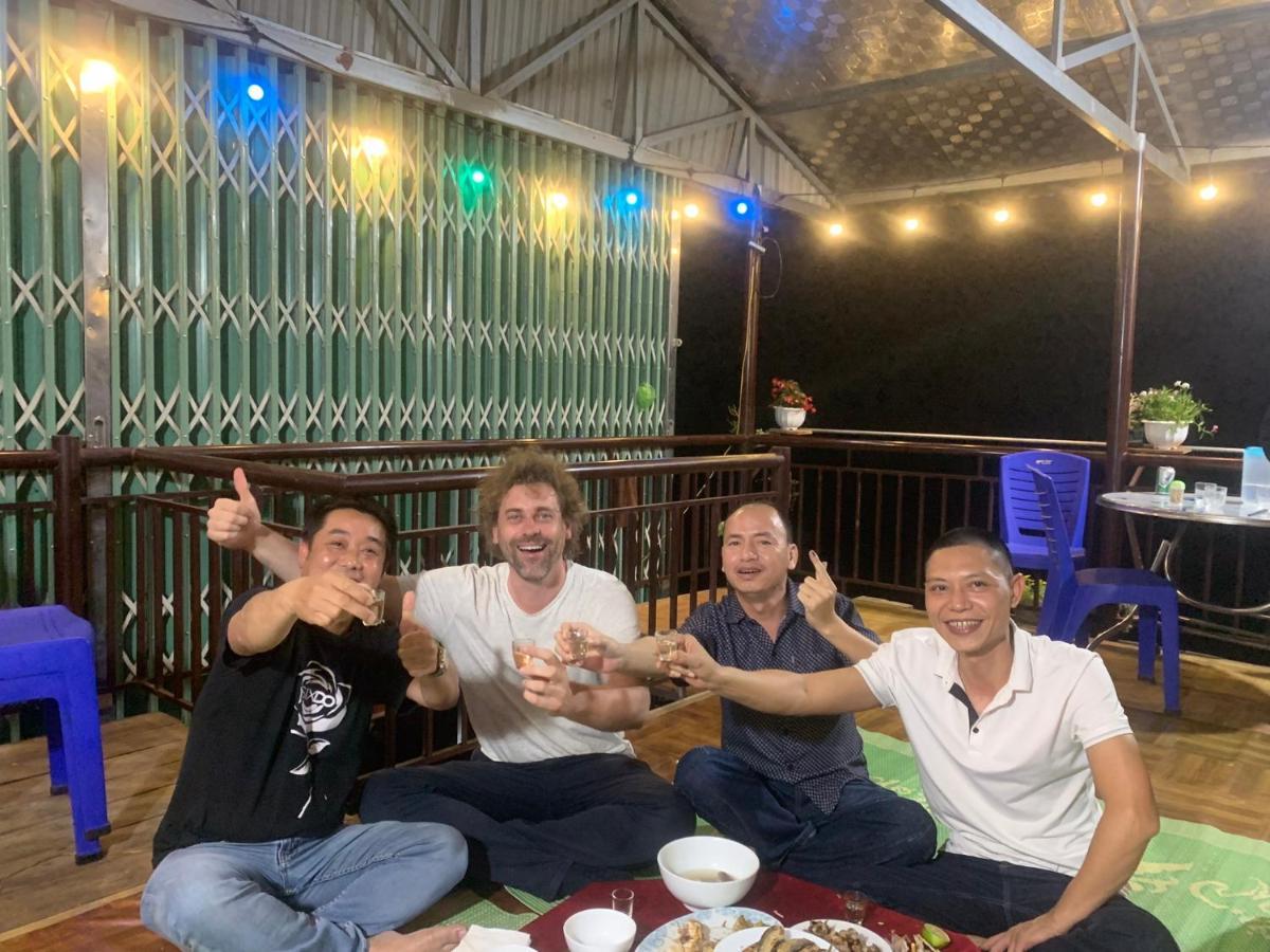 Hoang Quan Homestay Ba Be Bagian luar foto